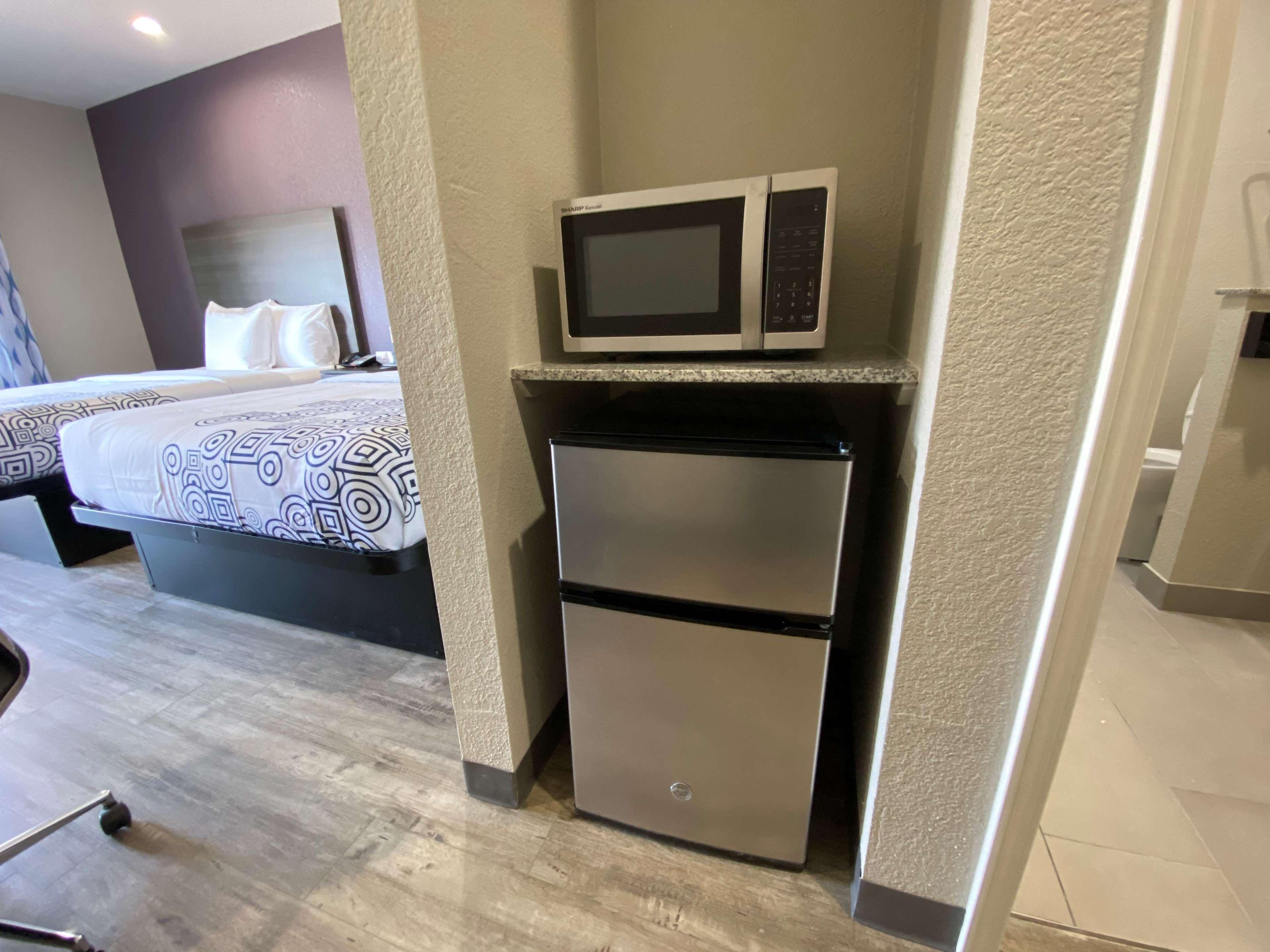 Surestay Plus Hotel By Best Western Ada Eksteriør billede